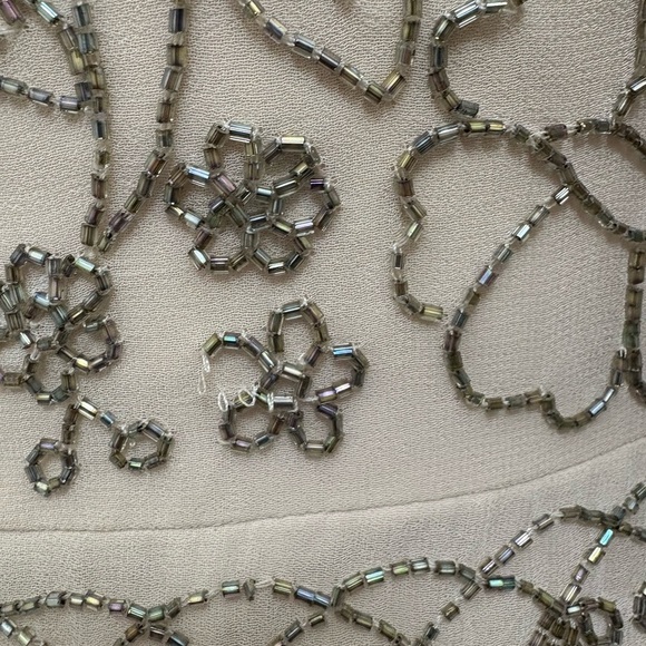 NWT Needle & Thread Linear Motif Georgette Sheath Dress | Size 6 - Picture 12 of 15